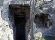 Ipogeo Atilia Pomptilla (II Sec)-Grotta Vipera
