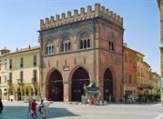 La Loggia dei Militi