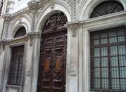 Loggia dei Mercanti