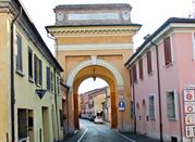Porta Santi