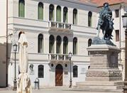 Rovigo, Piazza Garibaldi