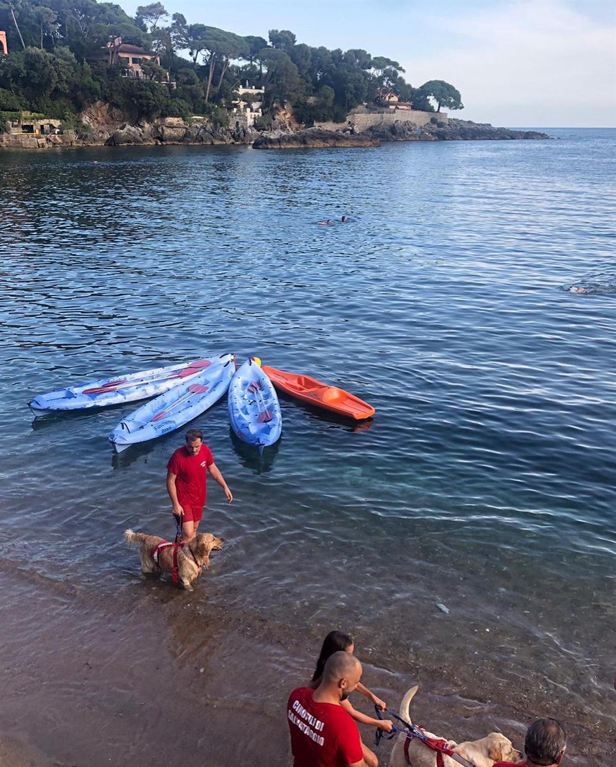 Spiaggia Fiascherino Beach