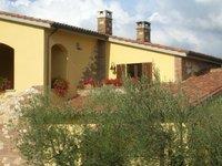 LA CASA FRA GLI OLIVI