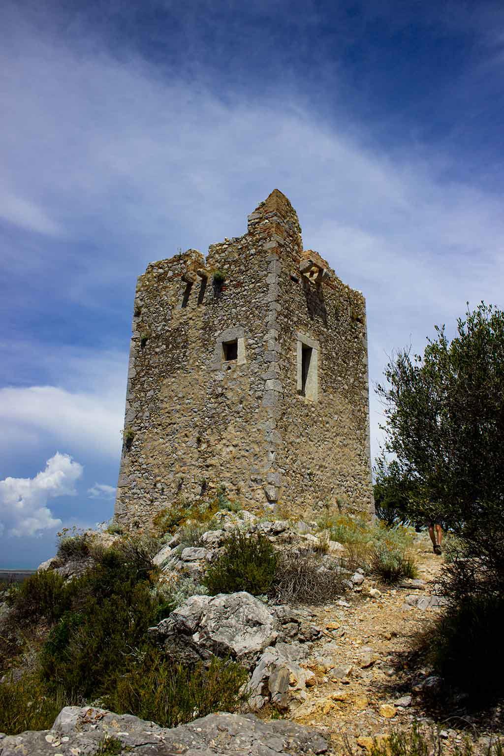 Torre di Castel Marino