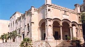 Santa María de la Cadena