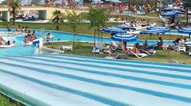 Los toboganes del parque