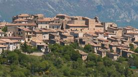 Castelvecchio Calvisio