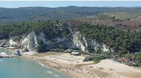 Spiaggia Punta delle Sirene - >Vieste