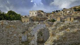Castello Bonanno - >Canicatti'