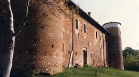 Castello Inferiore - >Arignano