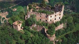 Castello Sarentino o Rafenstein Diroccato - >Bozen
