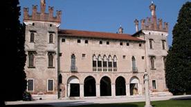 Castello Porto Colleoni - >Thiene