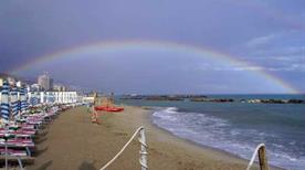 Spiaggia Fortezza di Arma - >Taggia