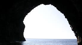 Grotta della Palumba - >Alicudi