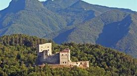 Castello dell' Aquila - >Fivizzano