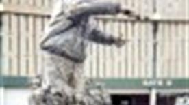Il monumento dei caduti a Malnate - >Malnate