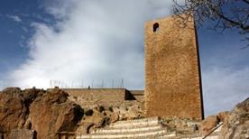 Castello di Pollina - >Pollina