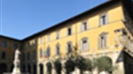 Palazzo Comunale - >Prato