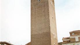 Torre dei Capocci - >Roma