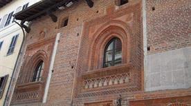 Casa della Porta - >Novara