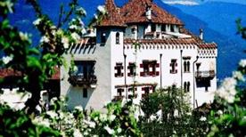 Castello Paschbach - >Appiano sulla strada del vino