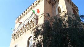 Pinacoteca Comunale F. Galante Civera - >Margherita di Savoia