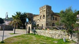 Castello Vinciprova - >Pollica