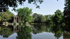 Giardini di Villa Borghese - >Roma