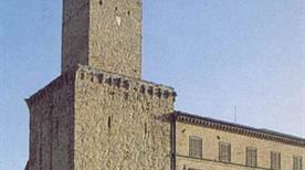 Torre del Cassero - >Castelraimondo