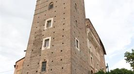 Castello - >Vercelli