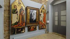 Pinacoteca Civica - >Spello