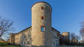 Castello di Podenzano - >Podenzano