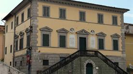 Palazzo Moroni - >Pietrasanta
