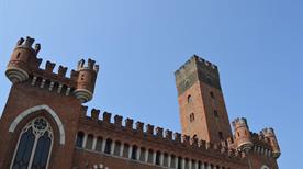 Torre del Comentini - >Asti