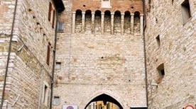 Porta Santa Susanna - >Perugia