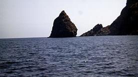 Faraglione di Punta Tracino - >Pantelleria