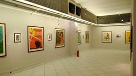 Fondazione Mazzotta - >Milan