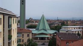 Madonna Pellegrina - >Modena