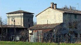 Torrione di Beneceto - >Parme