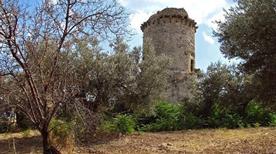 Torre dei Cavallari - >Caulonia