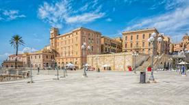 Bastione di Saint Remy - >Cagliari