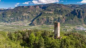Torre Kreideturm - >Appiano sulla strada del vino