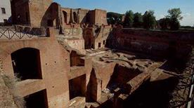 Palatino: Domus Flavia - >Roma