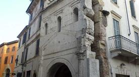 Porta Leoni (Porta San Fermo) - >Verona
