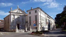 Palazzo Arcivescovile - >Udine