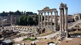 Fori Imperiali - >Roma