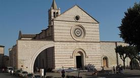 Basilica di Santa Chiara - >Assisi