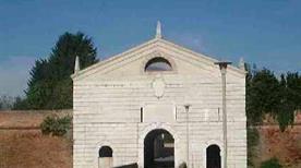 Porta Imperiale - >Sabbioneta