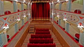 Teatro Apollo - >Mondavio