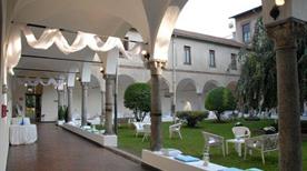 I Chiostri dell'umanitaria - >Milan